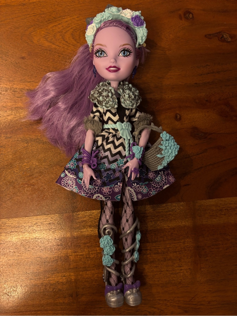EAH Spring Unsprung Kitty Cheshire